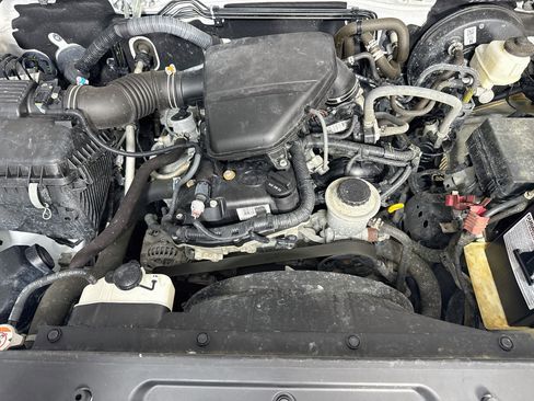 Used 2022 Toyota Tacoma SR RWD image 39
