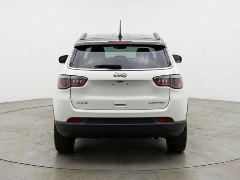 Used 2025 Jeep Compass Limited image 7