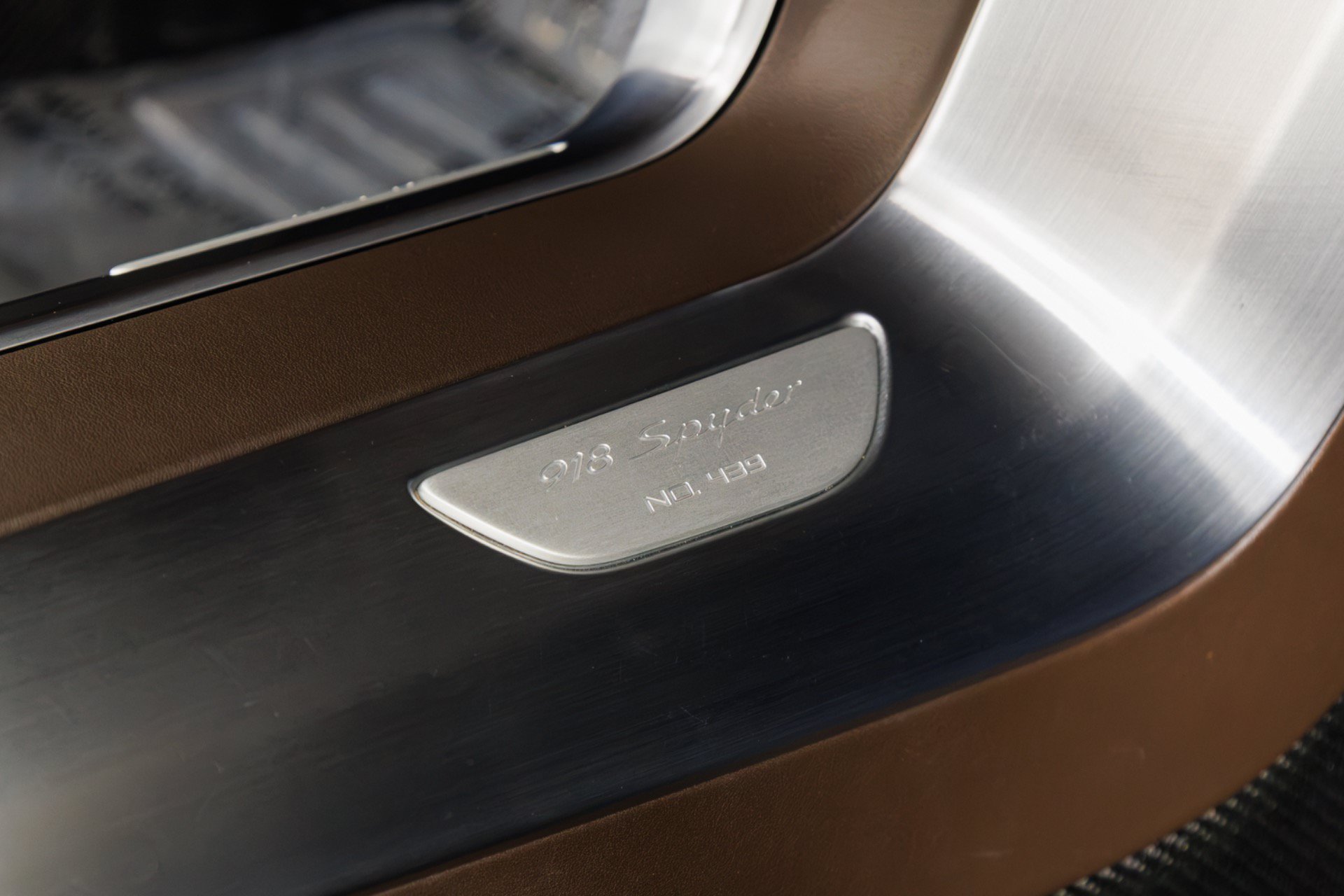 Used 2015 Porsche 918 Spyder AWD/4WD image 38