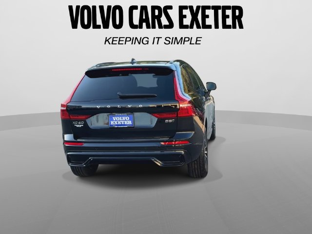 Certified 2024 Volvo XC60 B5 Plus w/ Protection Package Premier AWD/4WD image 10