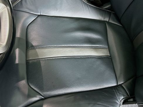 Used 2022 Ford F250 Platinum w/ FX4 Off-Road Package image 19