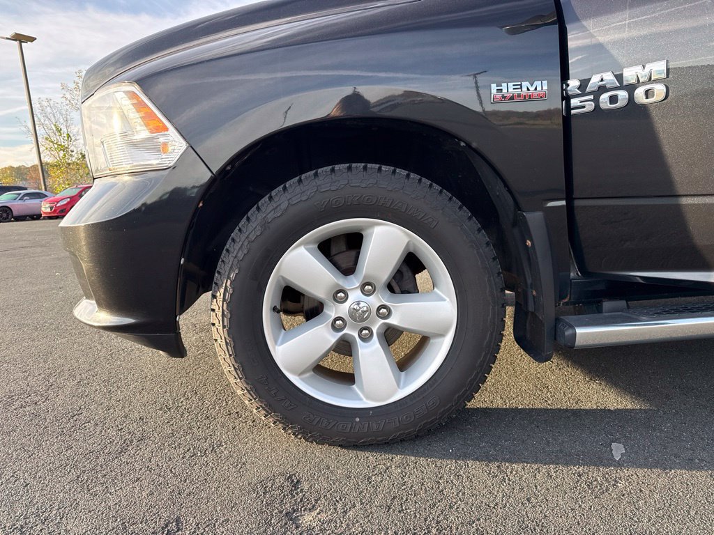 Used 2015 RAM 1500 Express AWD/4WD image 20