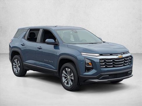 New 2026 Chevrolet Equinox LT w/ Safety and Technology Package FWD image 5