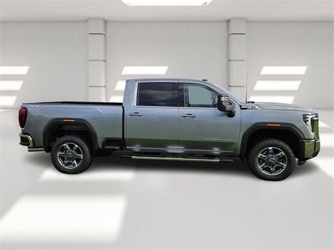 New 2026 GMC Sierra 2500 SLE w/ SLE Value Package; image 6
