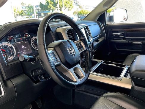 Used 2015 RAM 1500 Laramie w/ Convenience Group image 18