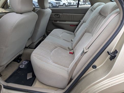 Used 2004 Buick Century Custom image 17