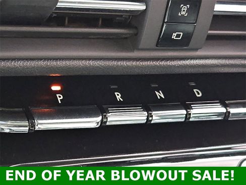 Used 2022 Lincoln Corsair FWD w/ Premium Package image 20