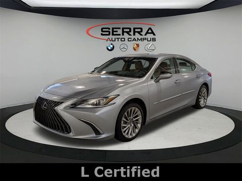 Used 2023 Lexus ES 300h w/ Accessory Package (Z2) image 1