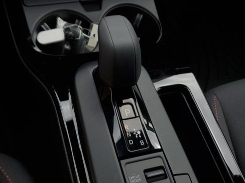 New 2026 Toyota Prius Plug-In Hybrid FWD image 26