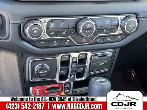 New 2026 Jeep Wrangler Unlimited Rubicon image 26