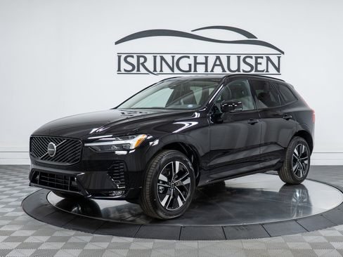 New 2026 Volvo XC60 B5 Core w/ Climate Package image 1