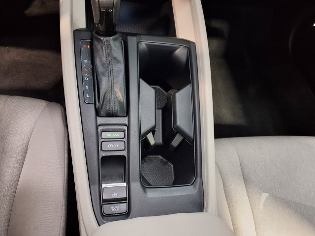 Certified 2025 Honda Accord LX image 13