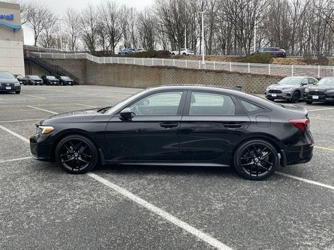 Certified 2025 Honda Civic Sport image 4