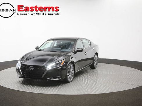 Used 2024 Nissan Altima 2.5 SL AWD/4WD image 50