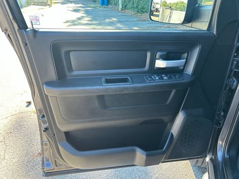 Used 2019 RAM 2500 Tradesman AWD/4WD image 14