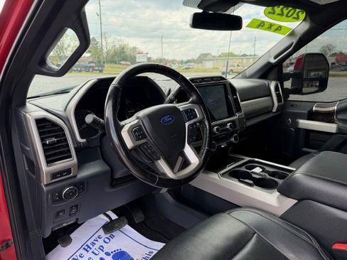 Used 2022 Ford F250 Lariat w/ Tremor Off-Road Package image 13