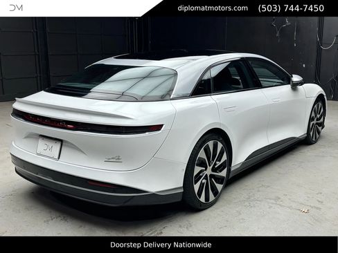 Used 2022 Lucid Air Grand Touring image 7