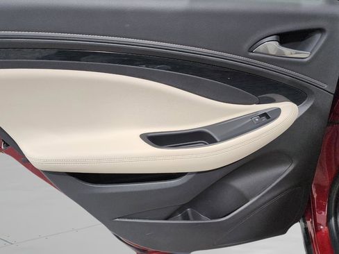 Used 2017 Buick Envision Preferred image 26