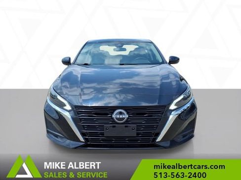 Used 2023 Nissan Altima 2.5 S FWD image 2