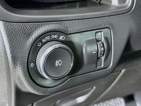 Used 2020 Buick Envision Premium AWD/4WD image 16