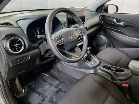 Used 2023 Hyundai Kona SEL w/ Convenience Package AWD/4WD image 9