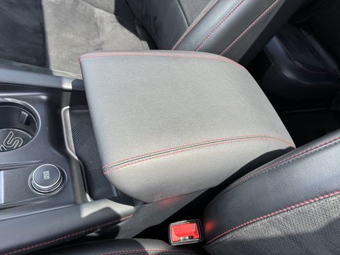 Used 2025 Ford Explorer ST AWD/4WD image 36