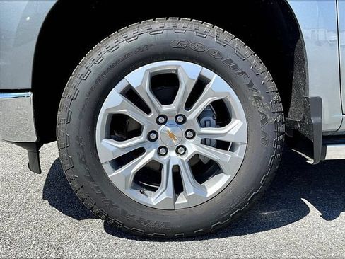New 2026 Chevrolet Silverado 1500 LTZ AWD/4WD image 7