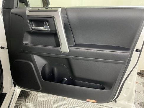 Used 2023 Toyota 4Runner Limited image 24