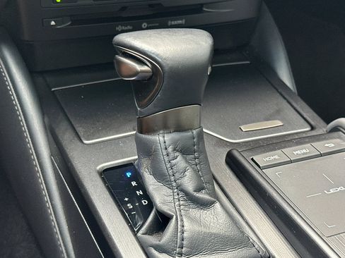 Certified 2022 Lexus ES 350 w/ Premium Package image 26