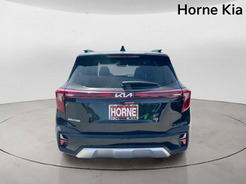 New 2026 Kia Seltos EX FWD image 5
