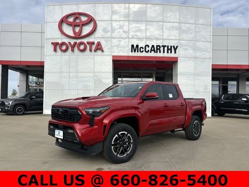 New 2025 Toyota Tacoma TRD Sport image 1