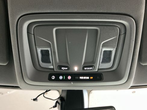 Used 2019 Chevrolet Silverado 1500 LT w/ All-Star Edition image 17