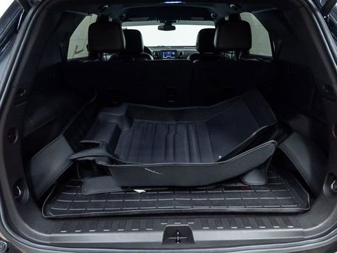 Used 2022 Chevrolet Equinox RS image 11