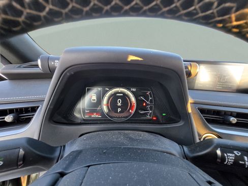Used 2019 Lexus UX 200 w/ Accessory Package 2 FWD image 14