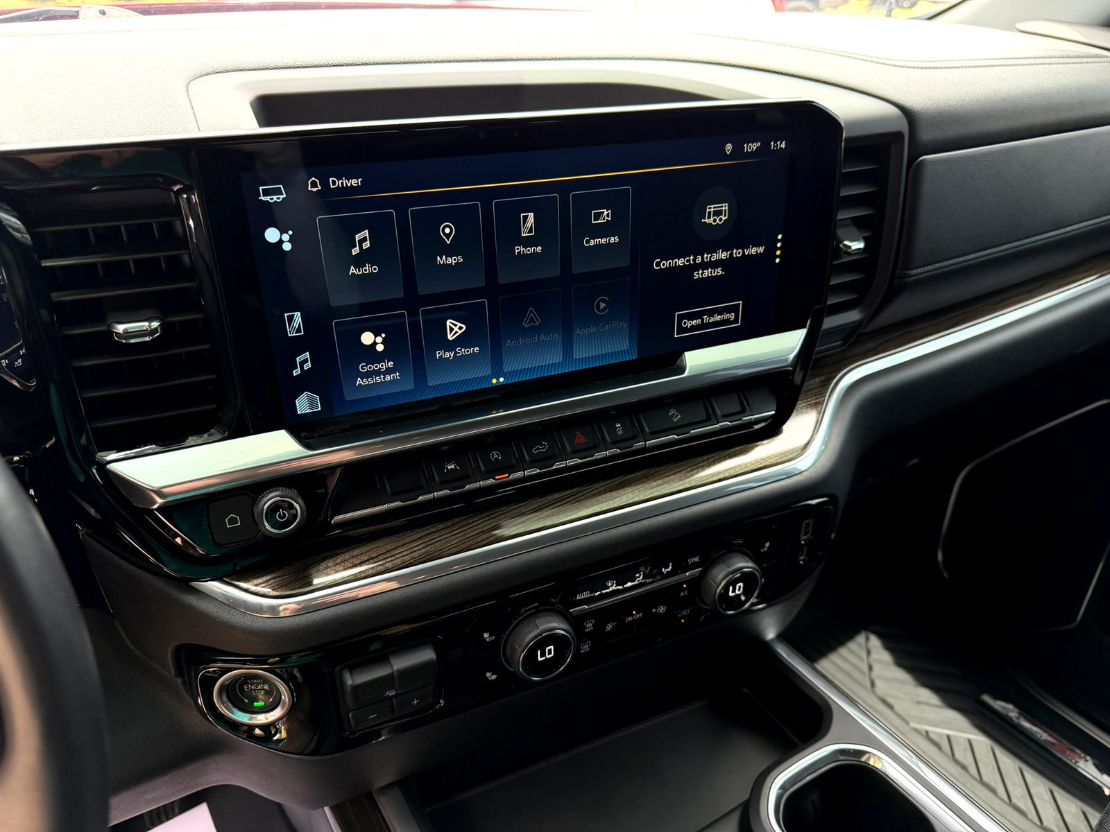 Used 2023 Chevrolet Silverado 1500 LT AWD/4WD image 17