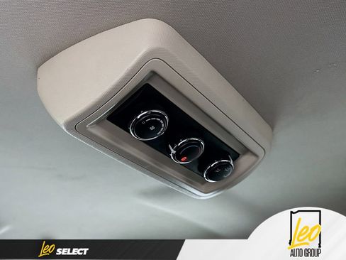 Used 2018 Dodge Journey SE w/ Popular Equipment Group image 22