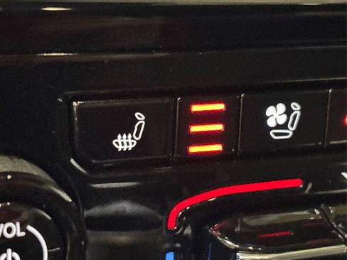 Used 2024 Jeep Grand Cherokee Trailhawk w/ Advanced Protech Group II image 38