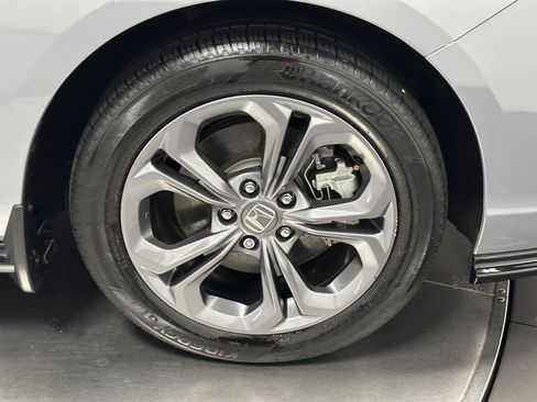 Certified 2024 Honda Accord EX-L image 16