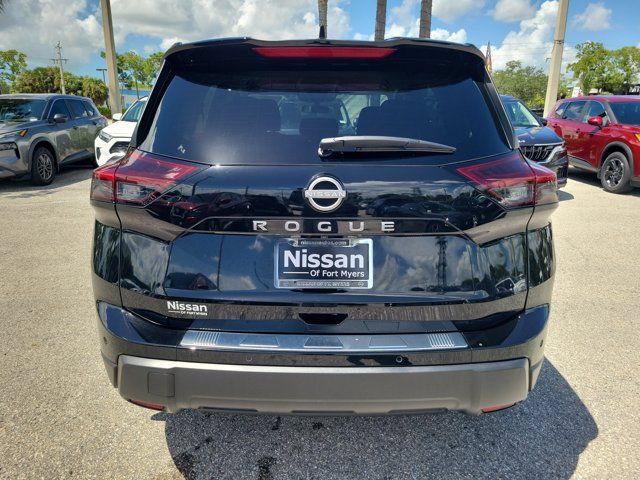 Certified 2026 Nissan Rogue SV FWD image 3