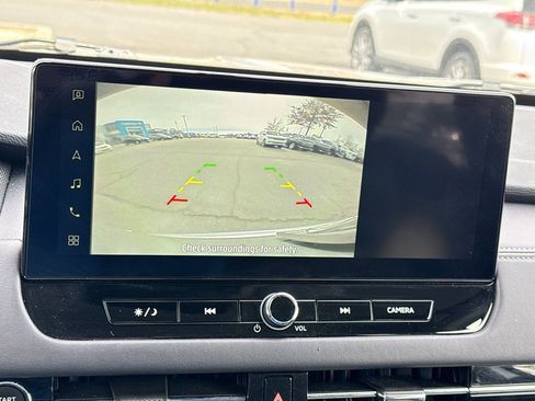 Used 2025 Mitsubishi Outlander ES image 19