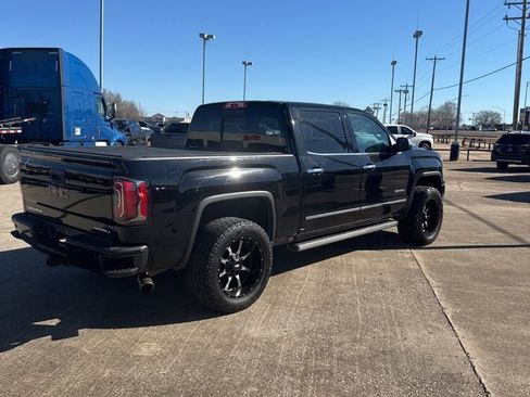 Used 2017 GMC Sierra 1500 Denali w/ Denali Ultimate Package image 4