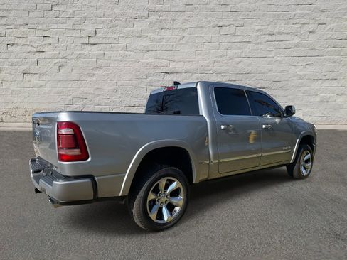 Used 2022 RAM 1500 Limited w/ Body Color Bumper Group image 5