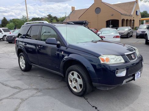 Used 2006 Saturn Vue AWD V6 w/ Sun & Sound Pkg image 8
