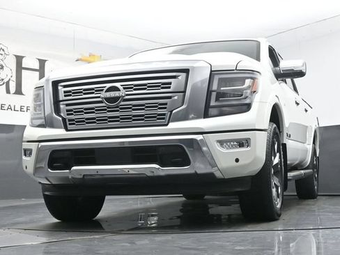 Used 2023 Nissan Titan Platinum Reserve w/ Off Road Protection Package AWD/4WD image 4