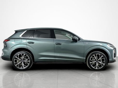New 2026 Audi Q3 quattro 2.0T AWD/4WD image 7