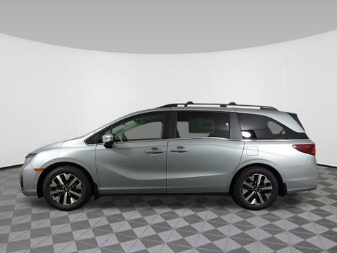 New 2026 Honda Odyssey EX-L image 3