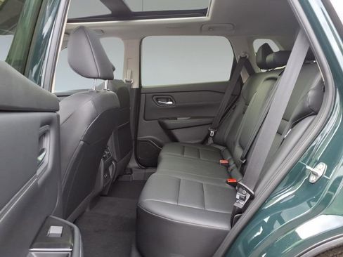 New 2026 Nissan Rogue SV FWD image 10