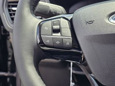 New 2024 Ford Escape SE image 20