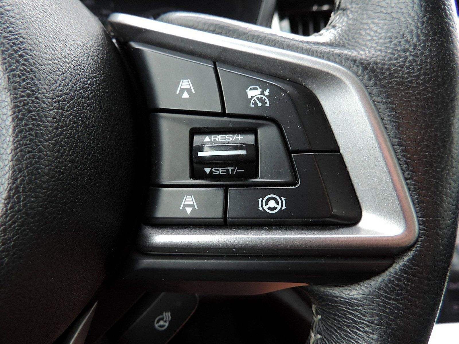 Used 2022 Subaru Legacy Limited AWD/4WD image 20