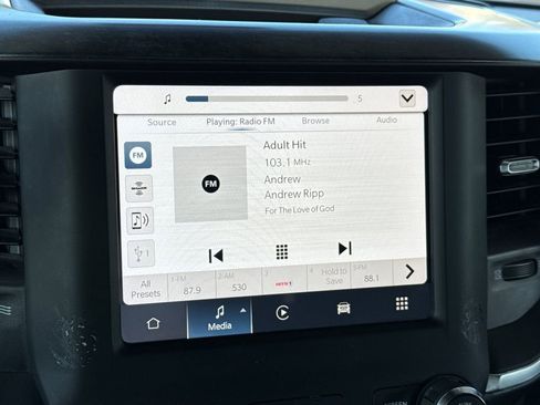 Used 2024 RAM 2500 Big Horn image 28